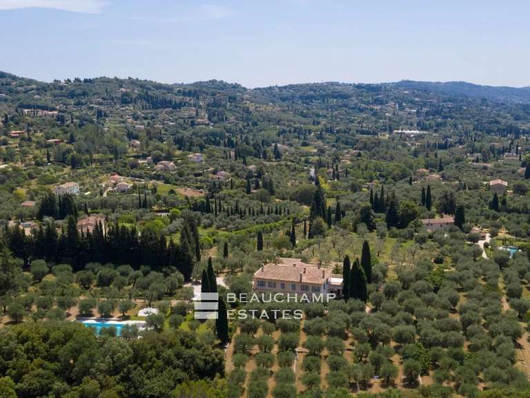 Villa Mougins - 10 chambres - 1135m²
