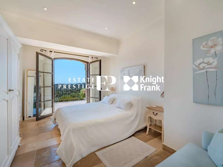 Villa Mougins - 5 bedrooms - 270m²