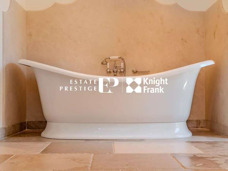 Villa Mougins - 5 bedrooms - 270m²