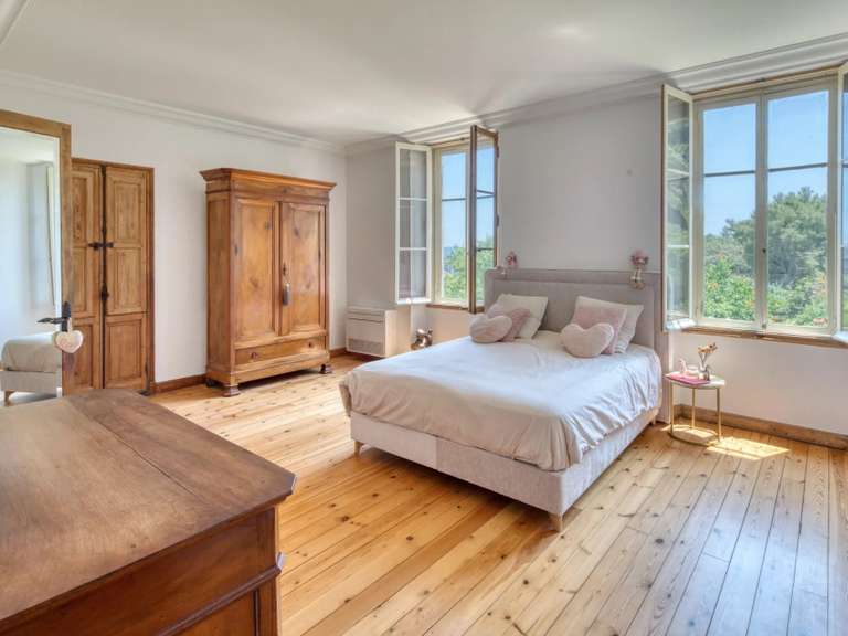 Villa Mougins - 4 bedrooms - 277m²