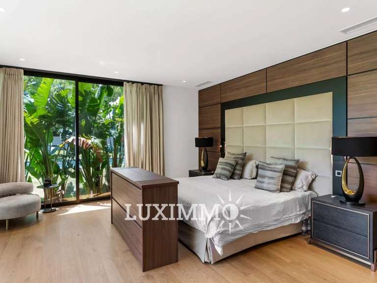 Villa Mougins - 5 bedrooms - 700m²