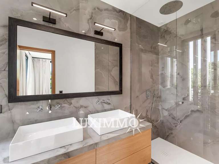 Villa Mougins - 5 bedrooms - 700m²