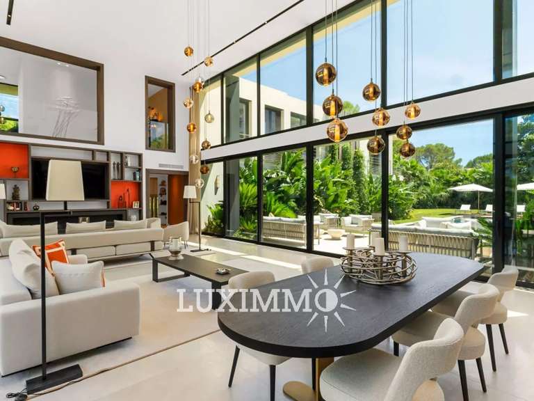 Villa Mougins - 5 bedrooms - 700m²