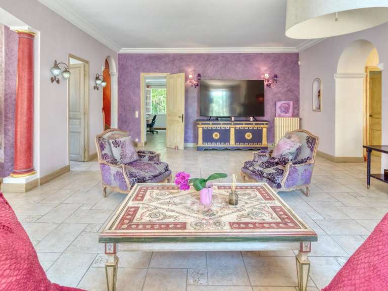 Villa Mougins - 4 bedrooms - 277m²