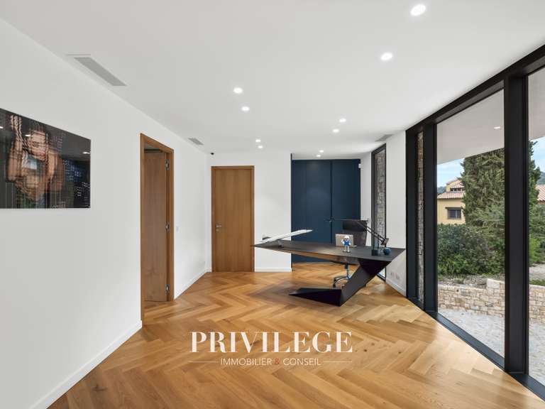 Villa Mougins - 6 bedrooms - 340m²