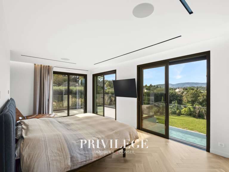 Villa Mougins - 6 bedrooms - 340m²