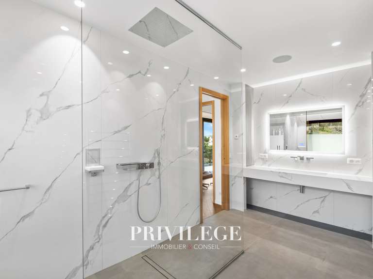 Villa Mougins - 6 bedrooms - 340m²