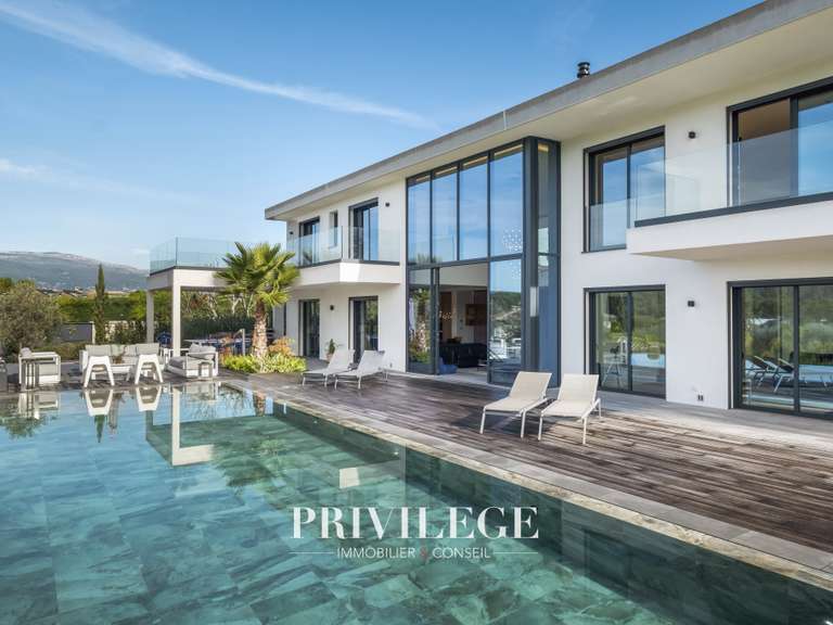 Villa Mougins - 6 bedrooms - 340m²
