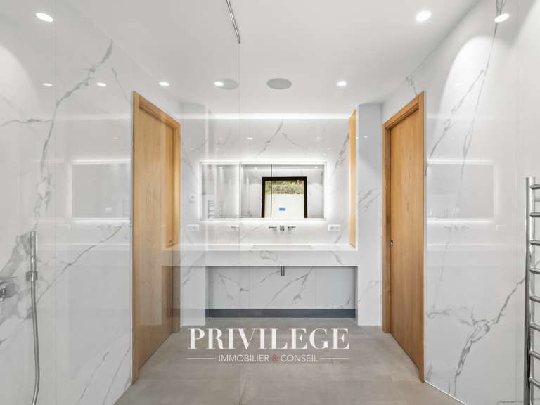 Villa Mougins - 6 bedrooms - 340m²