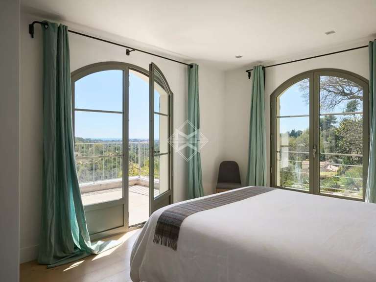 Villa with Sea view Mougins - 6 bedrooms - 369m²