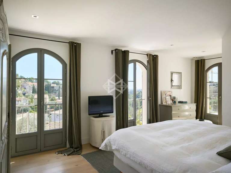 Villa with Sea view Mougins - 6 bedrooms - 369m²