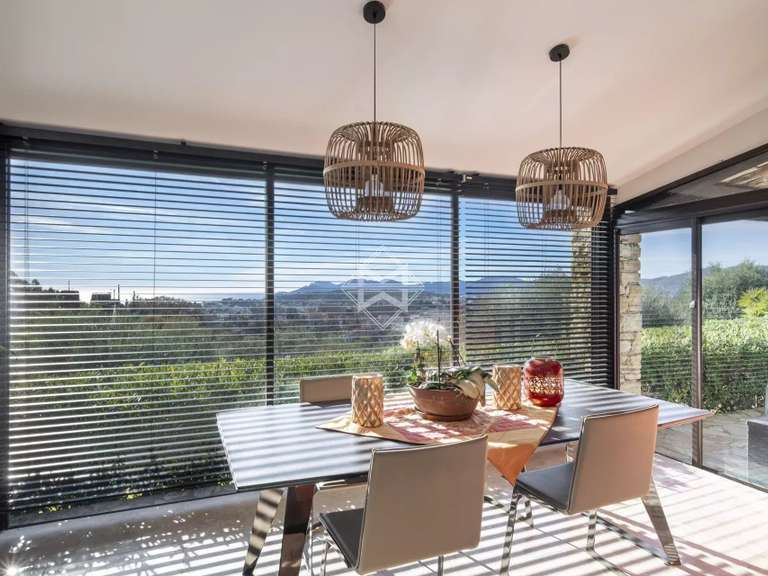 Villa with Sea view Mougins - 4 bedrooms - 197m²