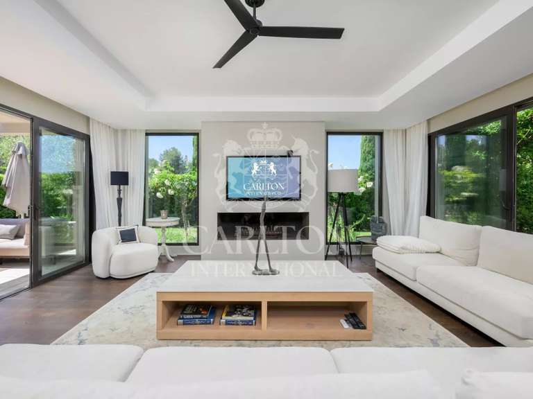 Villa Mougins - 4 bedrooms - 300m²