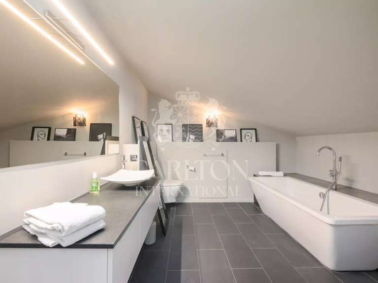 Villa Mougins - 4 bedrooms - 300m²