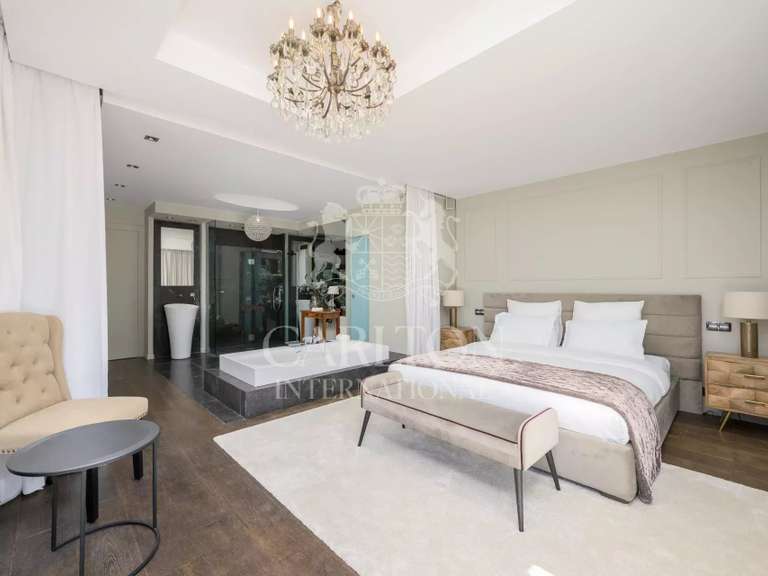 Villa Mougins - 4 bedrooms - 300m²