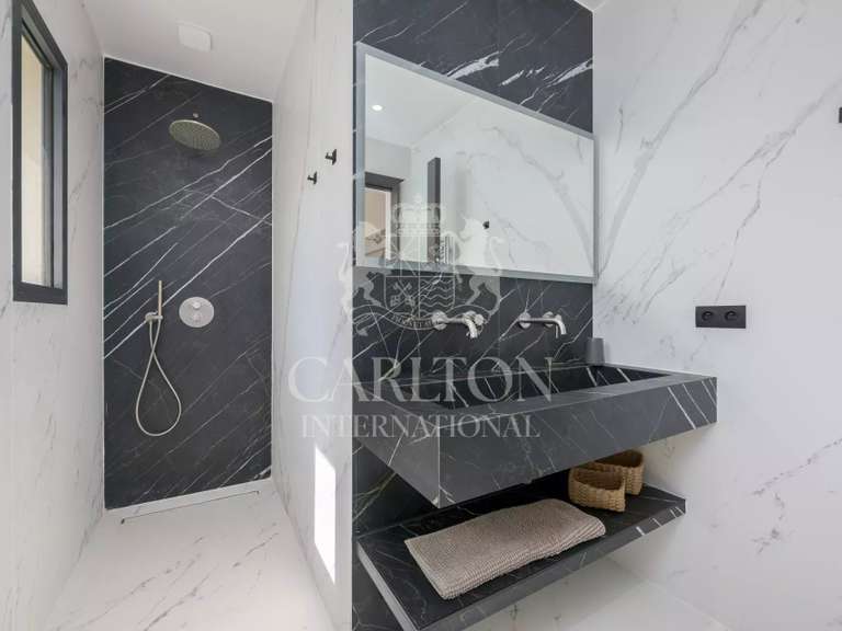 Villa Mougins - 6 chambres - 260m²