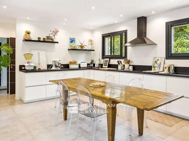 Villa Mougins - 6 chambres - 230m²