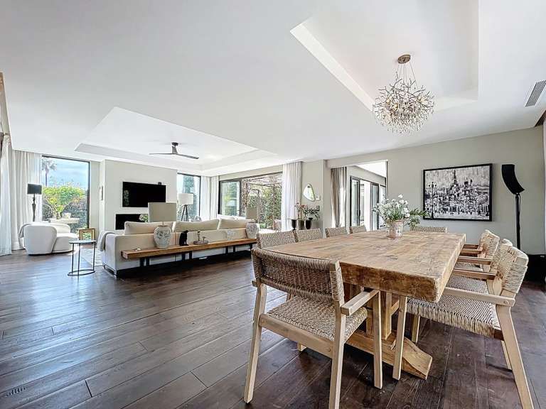 Villa Mougins - 4 bedrooms - 280m²