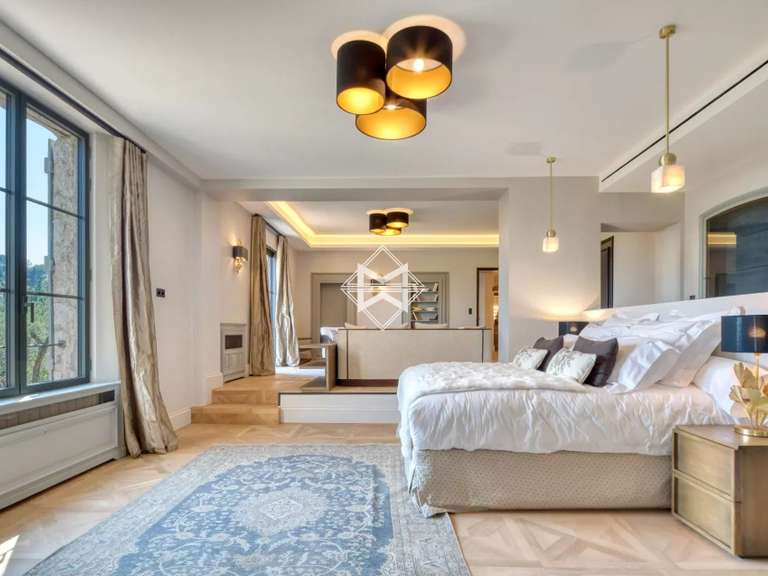 Villa Mougins - 10 bedrooms - 26000m²
