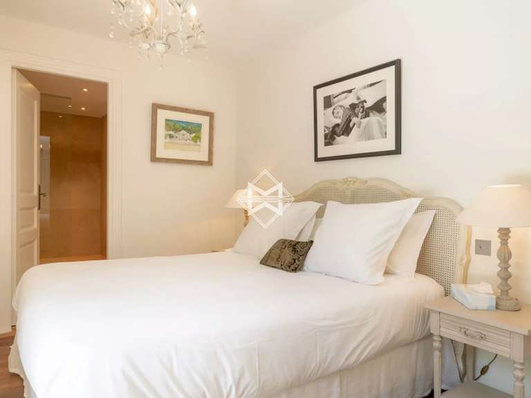 Villa Mougins - 5 bedrooms - 450m²