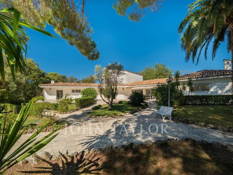 Villa Mougins - 7 chambres - 475m²