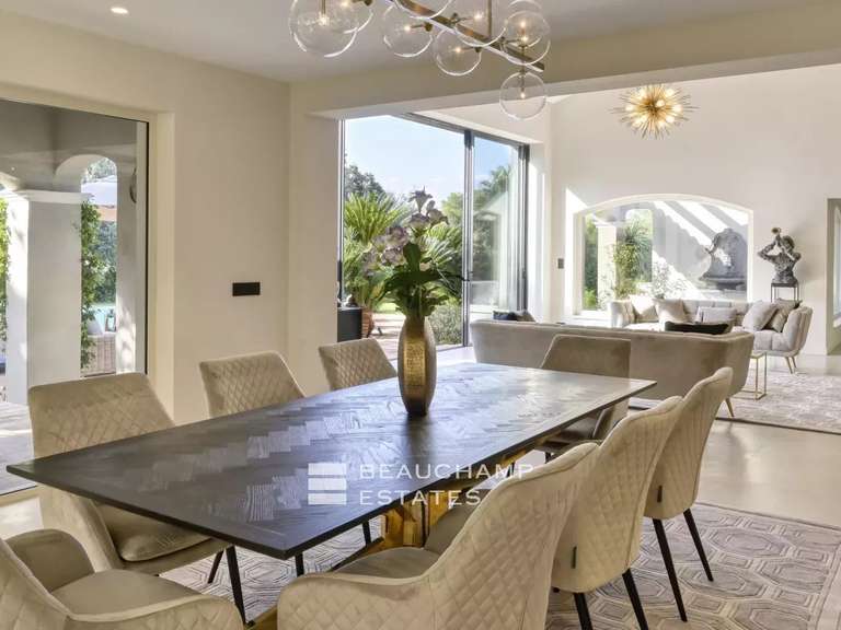 Villa Mougins - 5 bedrooms - 430m²