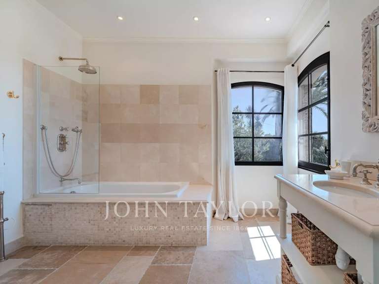 Villa avec Vue sur mer Mougins - 5 chambres - 270m²