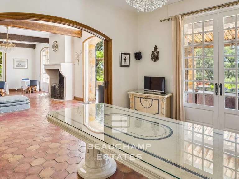 Villa Mougins - 8 chambres - 1201m²