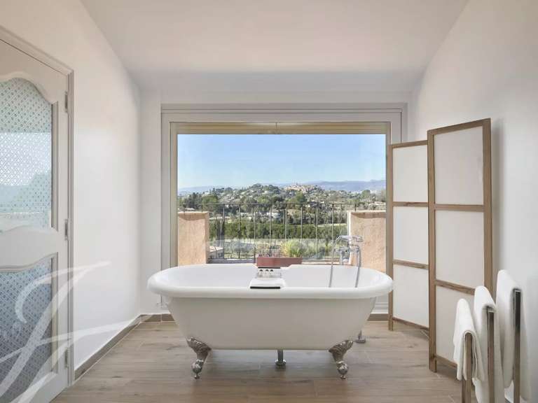 Villa Mougins - 8 chambres - 1200m²