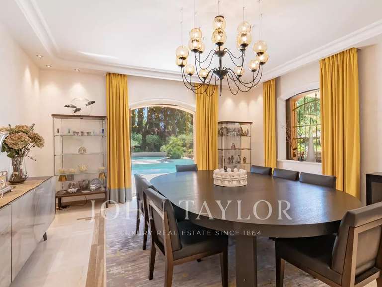 Villa Mougins - 8 chambres - 530m²
