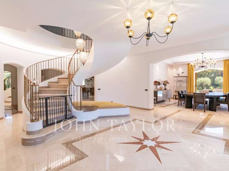 Villa Mougins - 8 chambres - 530m²