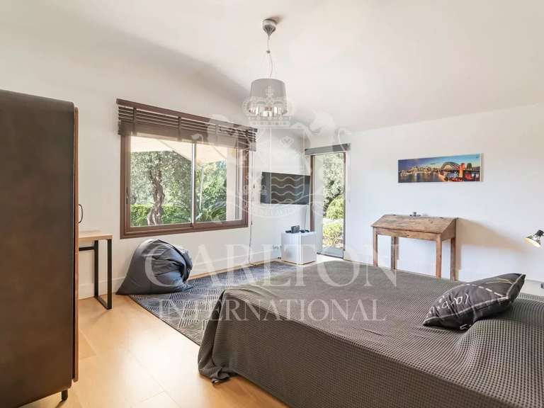 Villa Mougins - 5 bedrooms - 263m²