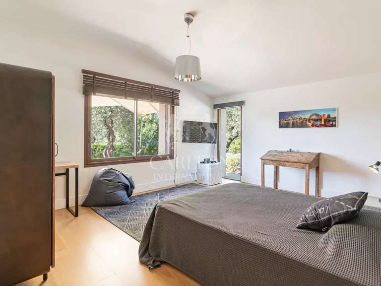 Villa Mougins - 5 bedrooms - 263m²