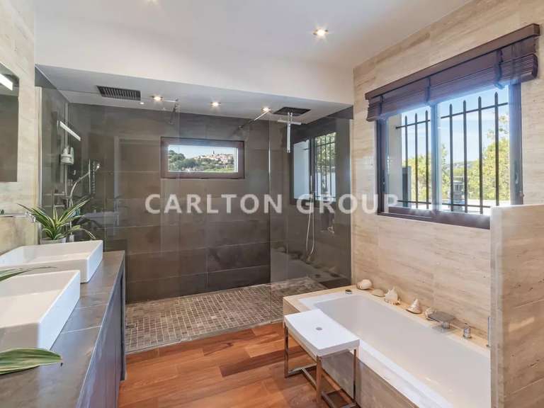 Villa Mougins - 5 chambres - 263m²