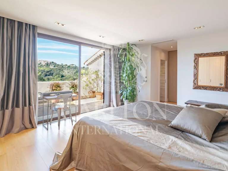 Villa Mougins - 5 bedrooms - 263m²