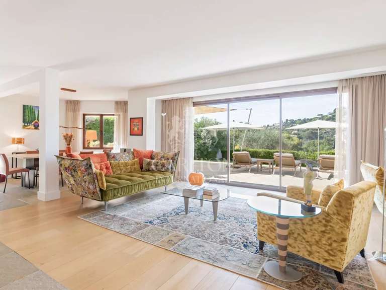Villa Mougins - 5 bedrooms - 263m²