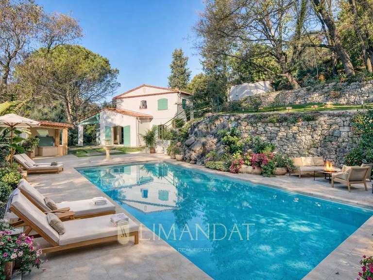 Villa Mougins - 5 bedrooms - 350m²