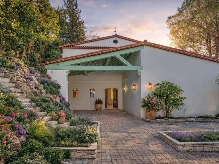 Villa Mougins - 5 bedrooms - 350m²