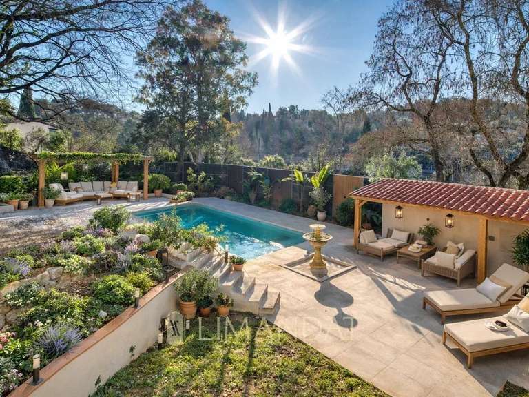 Villa Mougins - 5 bedrooms - 350m²
