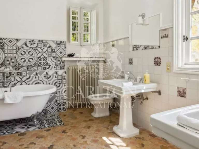 Villa Mougins - 12 chambres - 980m²