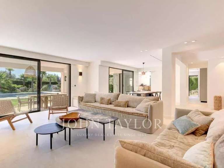Villa Mougins - 7 bedrooms - 370m²