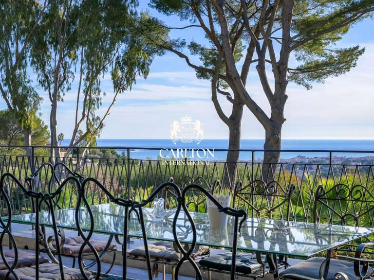 Villa with Sea view Mougins - 6 bedrooms - 370m²