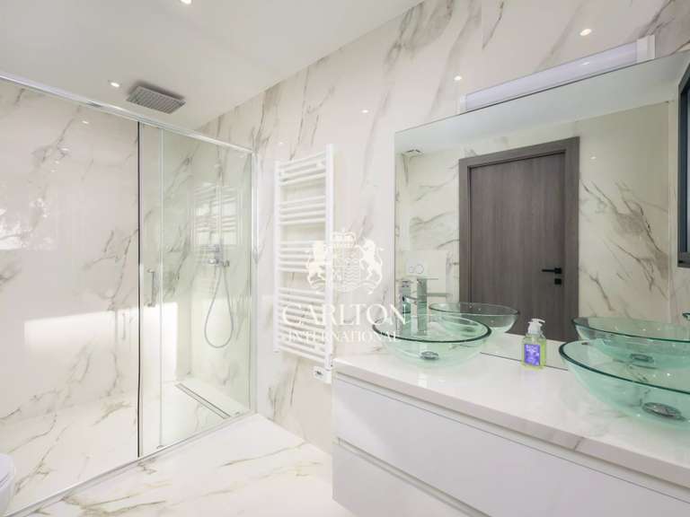 Villa with Sea view Mougins - 6 bedrooms - 370m²