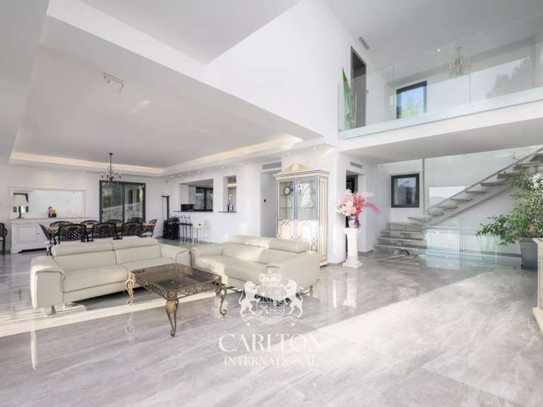 Villa with Sea view Mougins - 6 bedrooms - 370m²