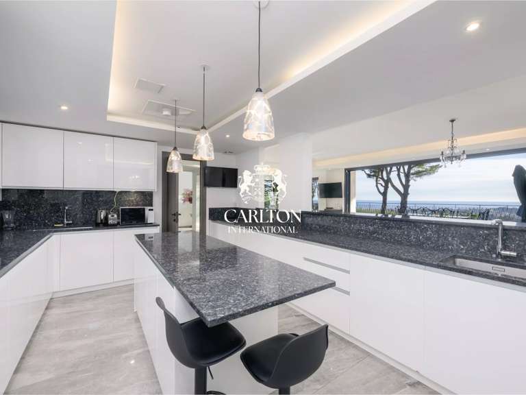 Villa with Sea view Mougins - 6 bedrooms - 370m²