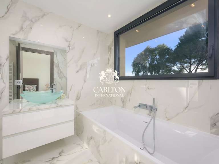 Villa with Sea view Mougins - 6 bedrooms - 370m²