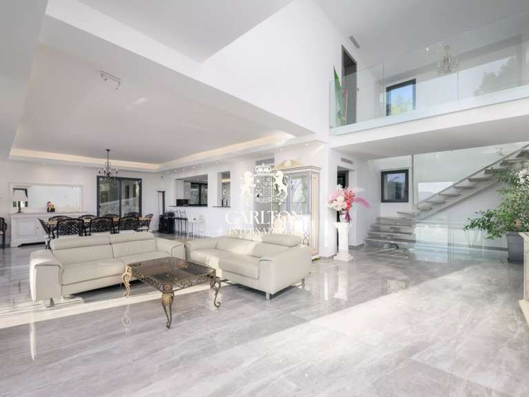 Villa with Sea view Mougins - 6 bedrooms - 370m²