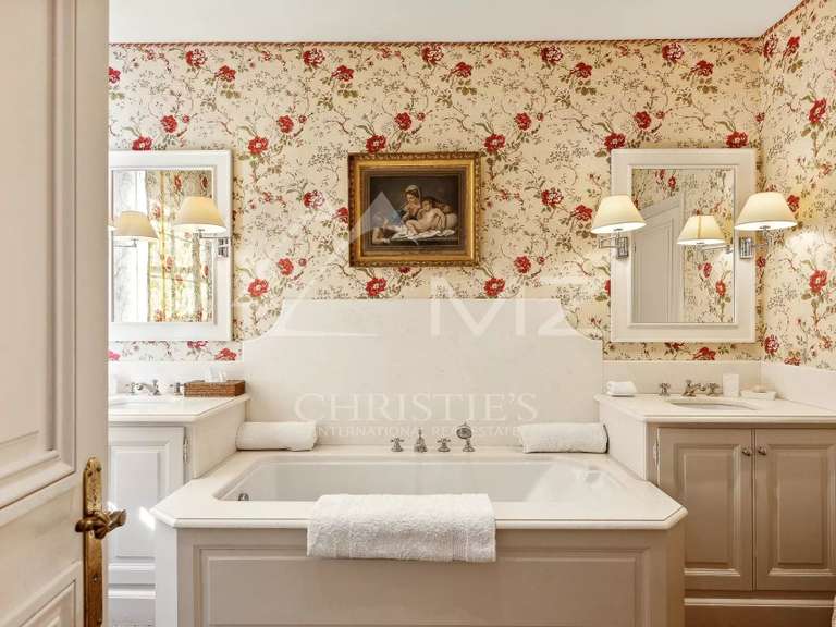 Villa Mougins - 11 chambres - 801m²