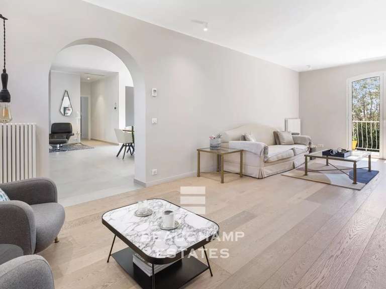 Villa with Sea view Mougins - 5 bedrooms - 258m²