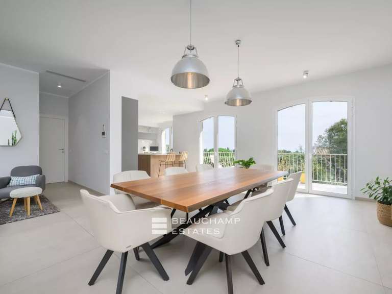 Villa with Sea view Mougins - 5 bedrooms - 258m²